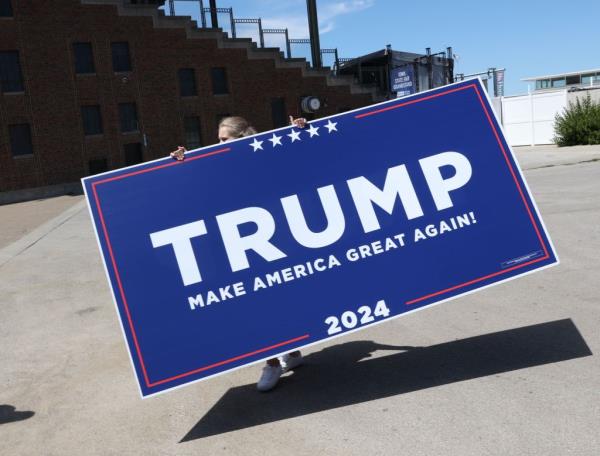 Do<em></em>nald Trump