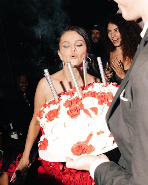 Gomez, 31, made the revelation while respo<em></em>nding to a comment made by a fan on Instagram regarding her relatio<em></em>nship with Blanco. 