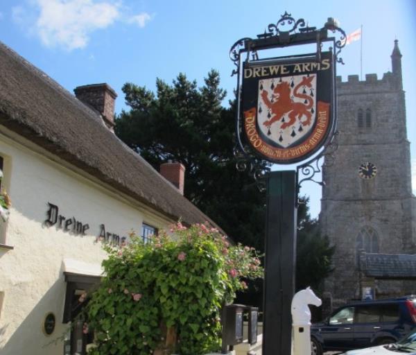  (Picture: The Drewe Arms Community Pub) 