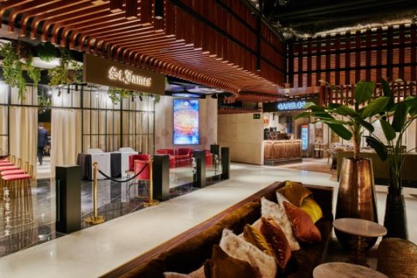 The new Galería Canalejas is set in a former palace, providing high-end dining and shopping experiences across multiple floors (@Galeria Canalejas_Comunidad de Madrid)