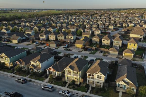 Single family homes in a residential neighborhood in San Marcos, Texas
