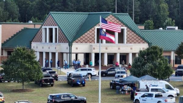 Police respo<em></em>nded to scenes of carnage at Apalachee High School in Georgia. 