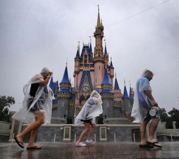 Disney World shut down at 2 p.m. on Wednesday. Hours before Hurricane Milton made landfall on Florida.