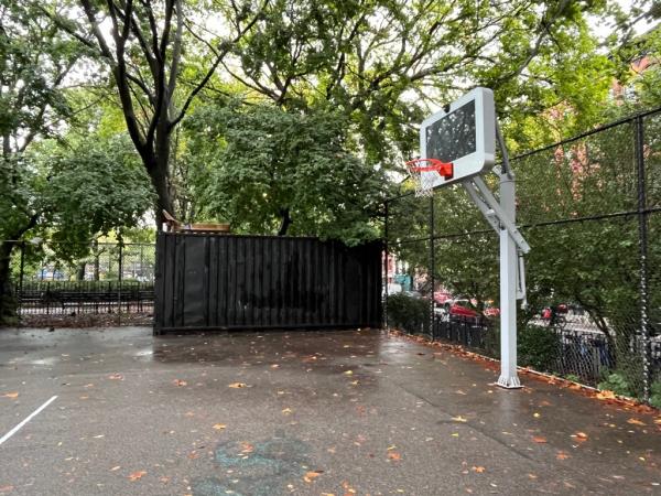 The Huppe electro<em></em>nic backboard comes to the basketball courts in Tompkins Park, NYC