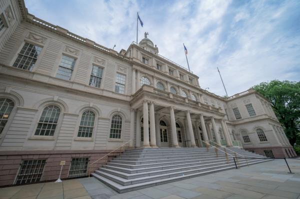NY City Hall