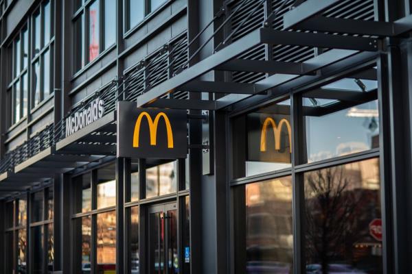 McDonald's last quarterly sales for same-store purchases dropped for the first time in four years.