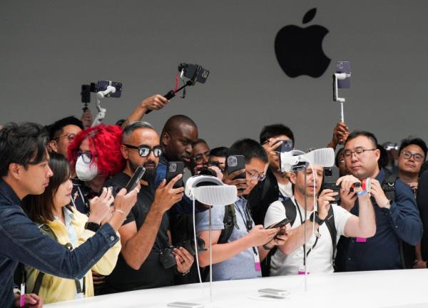 Attendees at Apple's annual Worldwide Developers Co<em></em>nference on Monday.