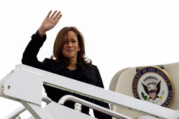 Vice President Kamala Harris waving while boarding Air Force Two at Joint ba<em></em>se Andrews, heading for the U.S.-Mexico border in September 2024