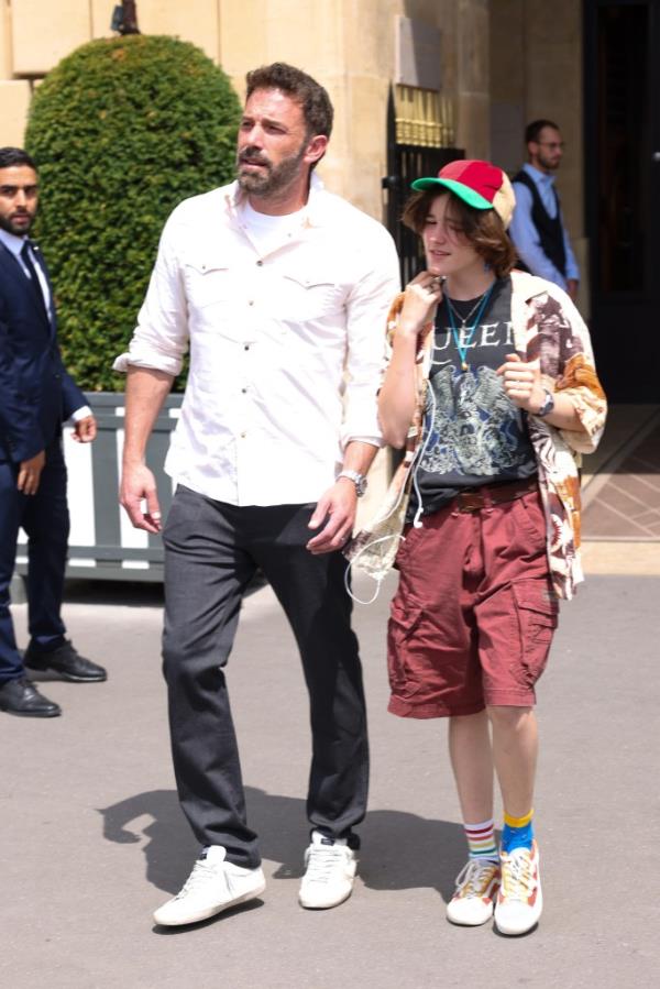 Ben Affleck with his kids in 2022.