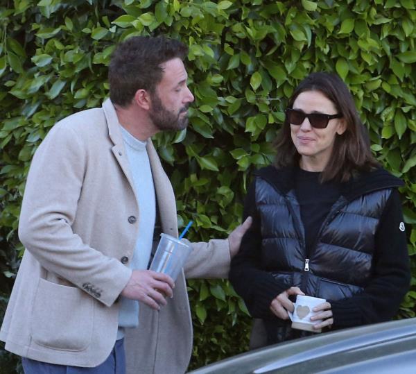Exes Jennifer Garner and Ben Affleck remain extremely close.