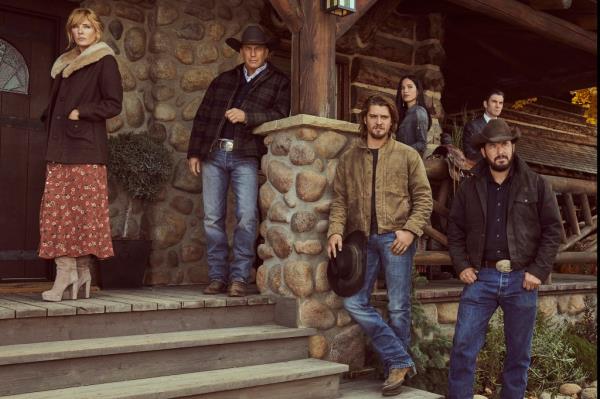 Beth Dutton (Kelly Reilly), John Dutton (Kevin Costner), Mo<em></em>nica Long (Kelsey Asbille) and Jamie Duttong (Wes Bentley). Front row - Kayce Dutton (Luke Grimes) and Rip Wheeler (Cole Hauser). 