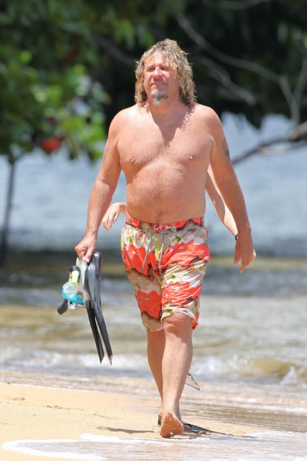 A map of Maui with plots for wildfires and homes of celebs Mick Fleetwood, Steven Tyler, Jeff Bezos, Oprah, Owen Wilson and Sammy Hagar. 