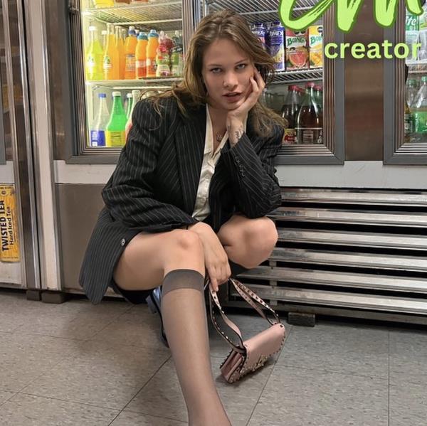 Evans had reportedly been dealing with relatio<em></em>nship issues before her apparent suicide