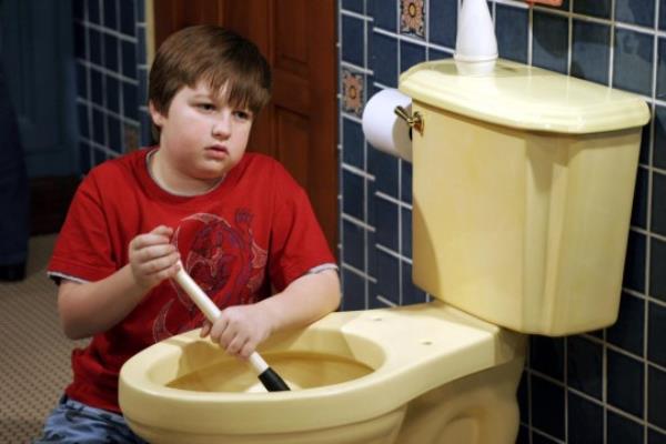 Angus T. Jo<em></em>nes as Jake.