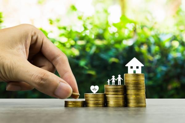 Homeowners smack dab in the Midwest have reason to celebrate as Illinois home prices skyrocketed in the third quarter.