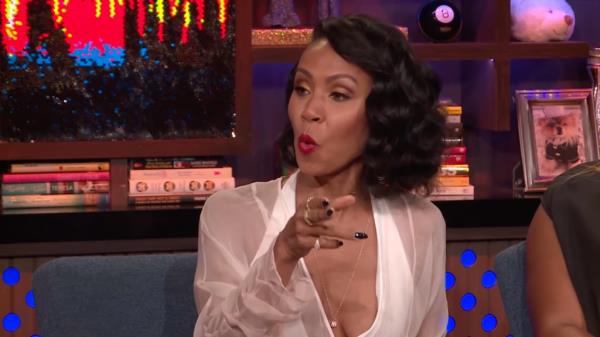 Jada Pinkett Smith talking. 