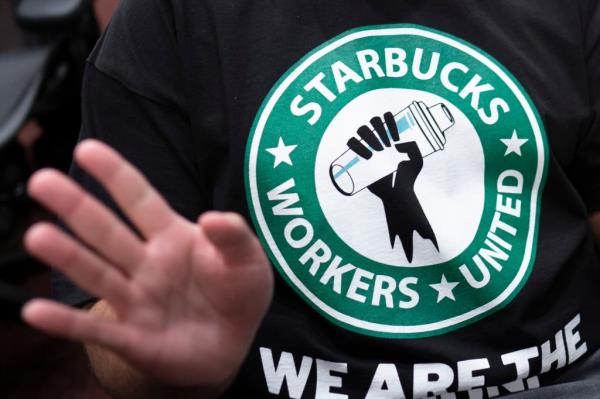  Starbucks and the unio<em></em>n representing thousands of its baristas are suing each other over a pro-Palestinian tweet by the unio<em></em>n. 