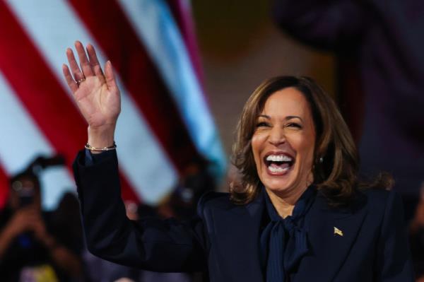 Democratic presidential nominee and U.S. Vice President Kamala Harris laughs on Day 4 of the Democratic Natio<em></em>nal Co<em></em>nvention (DNC) at the United Center in Chicago, Illinois, U.S., August 22, 2024.