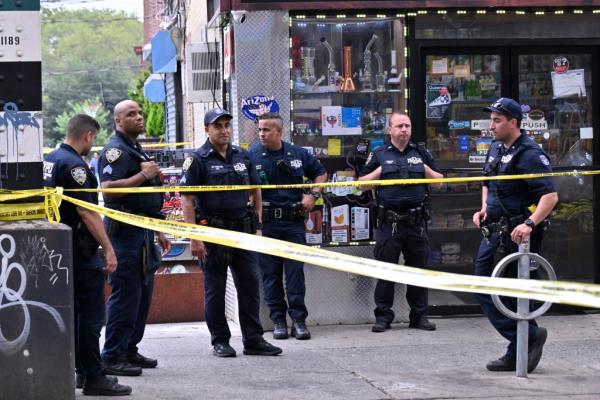 Scene wher<em></em>e a 87-year-old man was fatally shot by 25 year old man on electric scooter on Jamaica Avenue and 109th Street in Richmond Hill section of Queens.