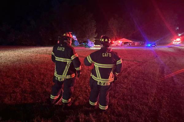 First respo<em></em>nders seen at the scene of the Morganton shooting Sunday