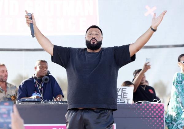 DJ Khaled slammed for making bodyguards carry him so that he doesn't 'mess up' his sneakers