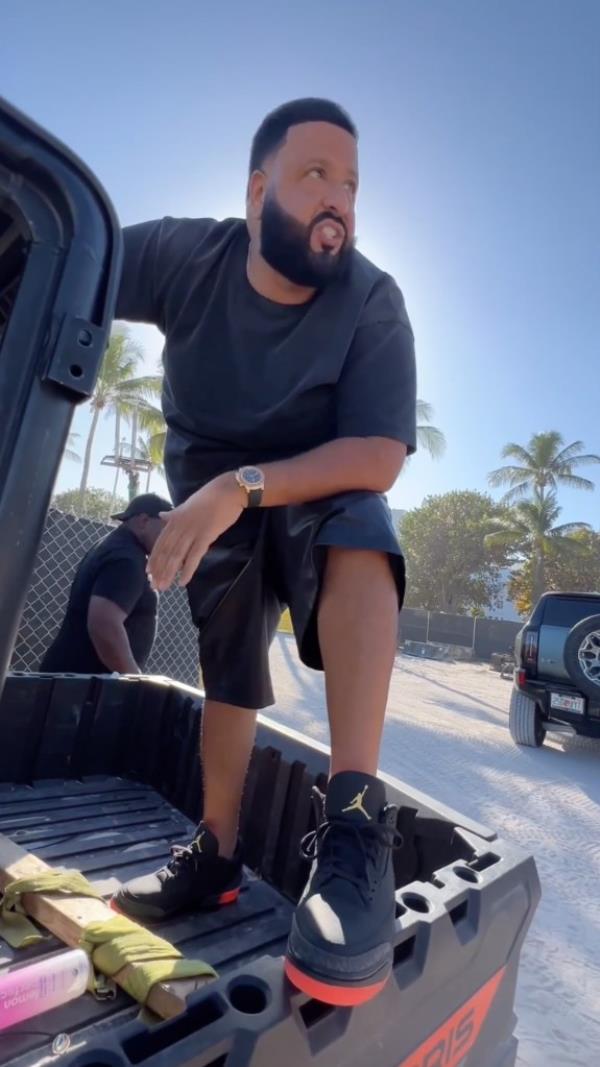 DJ Khaled slammed for making bodyguards carry him so that he doesn't 'mess up' his sneakers