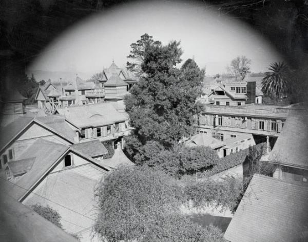 Winchester Mystery House