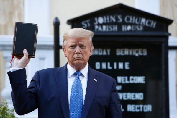 Do<em></em>nald Trump