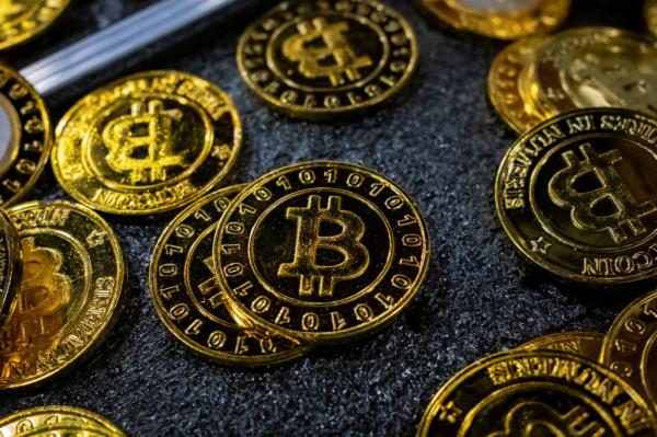 Bitcoin coins are seen at a stand during the Bitcoin Co<em></em>nference 2023, in Miami Beach, Florida, U.S., May 19, 2023.