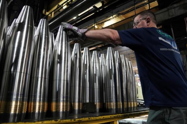 155mm missiles