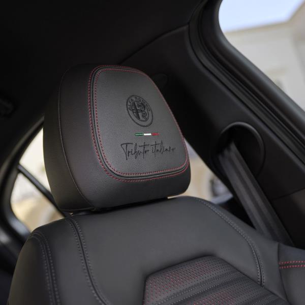 2024 alfa romeo tributo italiano edition headrests