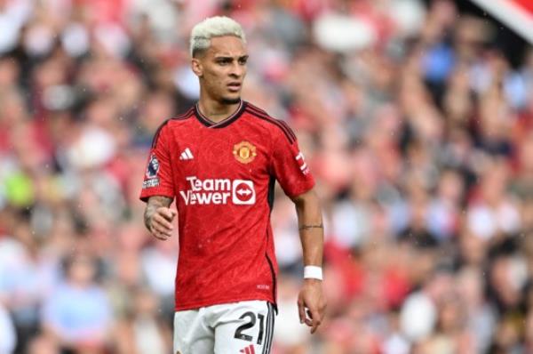 Manchester United v Nottingham Forest - Premier League