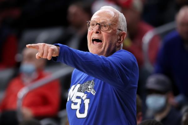 Larry Brown is looking forward to the upcoming Knicks season, and for what the reunited Villanova group can bring to the table.