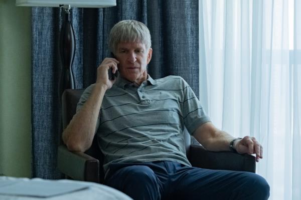 Matthew Modine portrays William 