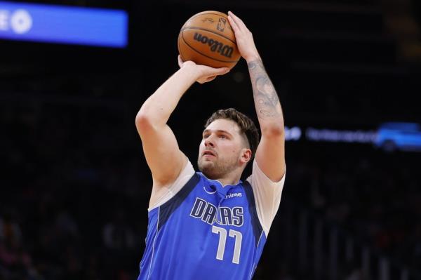 Luka Do<em></em>ncic scored 73 points against the Atlanta Hawks on Friday, the most anyone's scored in an NBA game since Kobe Bryant in 2006. 