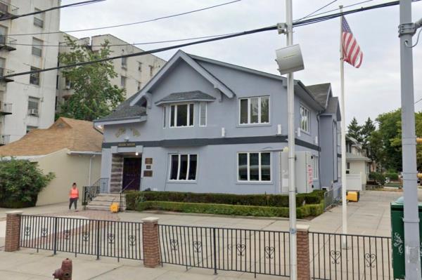 Shaare Shalom Congregation</p>

<p>　　2021 Ave. S</p>

<p>　　Brooklyn, NY 11229
