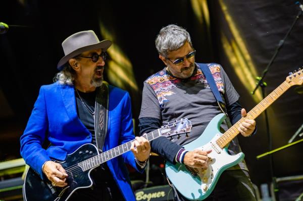 The news of Sonni's death comes after a post on the Dire Straits Legacy page — a website run by former band members — announced the late guitarist was in poor health.