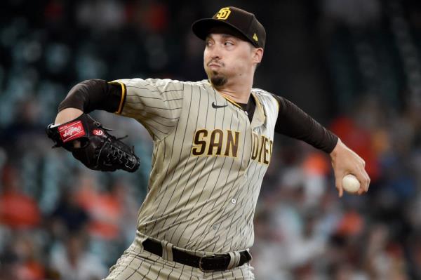 The Yankees have shown interest in Blake Snell.