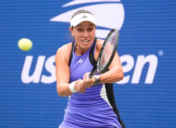 Jessica Pegula (USA) hits to  Jessica Bouzas Maneiro (ESP) on day six of the 2024 U.S. Open tennis tournament at USTA Billie Jean King Natio<em></em>nal Tennis Center.