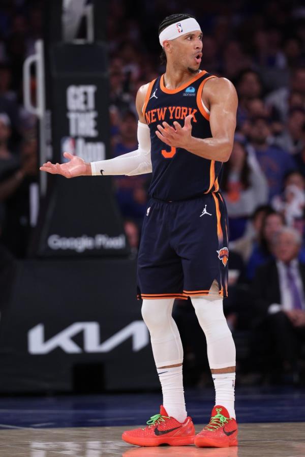 Indiana Pacers' Tyrese Haliburton drives past New York Knicks' Josh Hart, right, during the first half of Game 2 in an NBA basketball second-round playoff series Wednesday, May 8, 2024, in New York. 