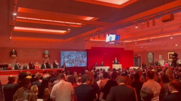 Inside the Freddie Mercury auction room