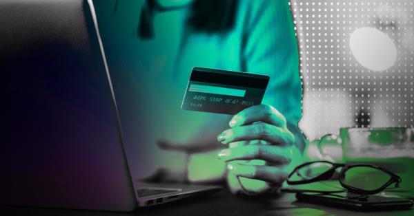 woman using credit card