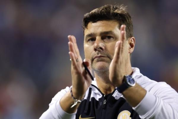 CHICAGO, ILLINOIS - AUGUST 2: Mauricio Pochettino the head coach / manager of Chelsea during the pre-season friendly match between Chelsea FC and Borussia Dortmund at Soldier Field on August 2, 2023 in Chicago, Illinois. (Photo by Matthew Ashton - AMA/Getty Images)