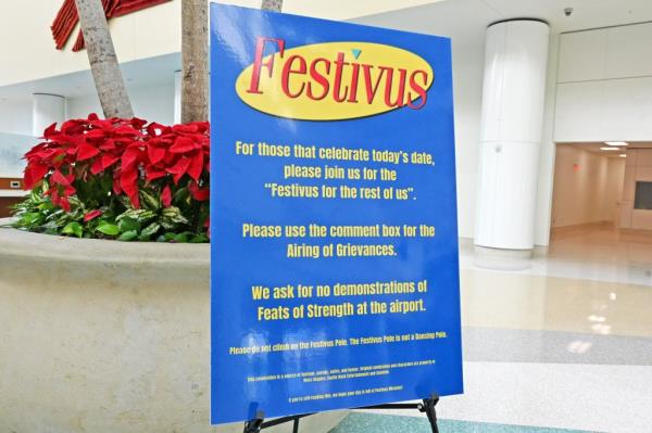 The Orlando Internatio<em></em>nal Airport (MCO) set up a comment box with a pen and paper wher<em></em>e annoyed travelers could submit 