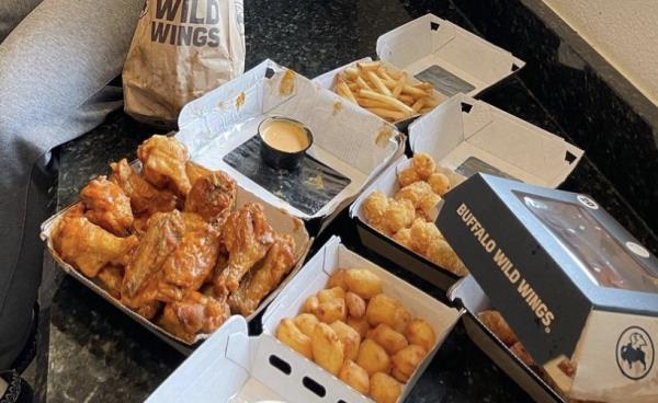 He likened Buffalo Wild Wings’ bo<em></em>neless wings to nothing more than chicken nuggets. 