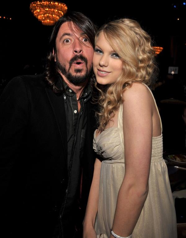 Dave Grohl and Taylor Swift in 2008