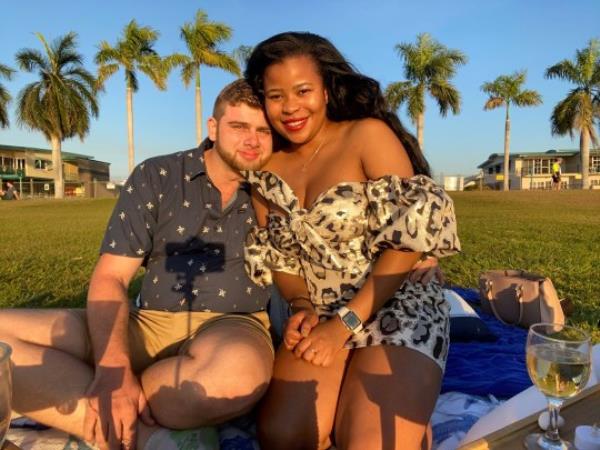 Corey and Tanatsa Lucas began a romance after he delivered a parcel to her house. See SWNS story SWSMdelivery. A customer asked to go on a date with her delivery driver ? despite havin<em></em>g no idea what he looked like ? and ended up marrying him six mo<em></em>nths later. Tanatsa Lucas, 30, was waiting on an order of cutlery to be delivered by driver Corey Lucas, 28, to her apartment on June 19, 2020 in Darwin, Australia. Corey called to say he was outside with Tanatsa's package and left it by her door.