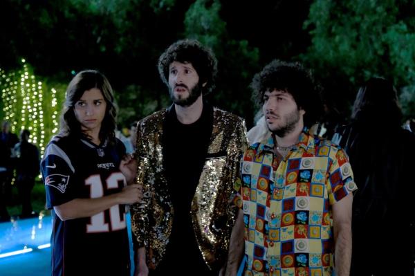 Taylor Misiak, Dave Burd and Benny Blanco in a Season 1 episode of 