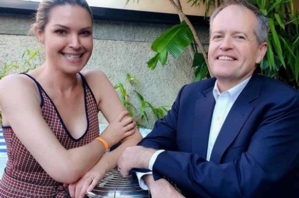 Carter pictured with Labor fro<em></em>ntbencher and Melbourne MP Bill Shorten.