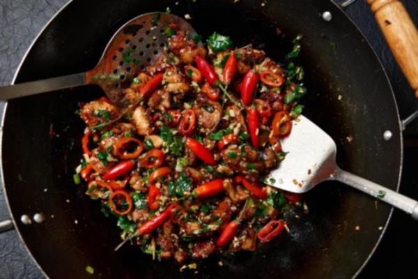 Eating spicy food can stimulate a fight-or-flight respo<em></em>nse during which the brain releases the feel-good hormo<em></em>nes endorphins and dopamine.